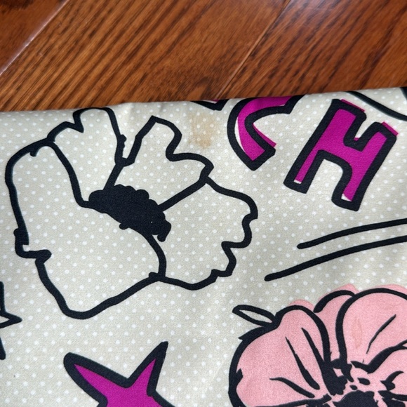 Coach Messenger Bag - Picture 2 of 4